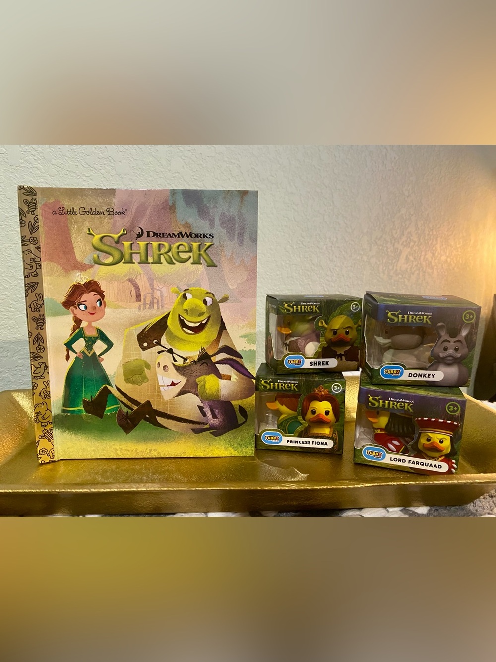 Dreamworks Shrek & Friends Rubber Ducks and Little Golden Book “Shrek”